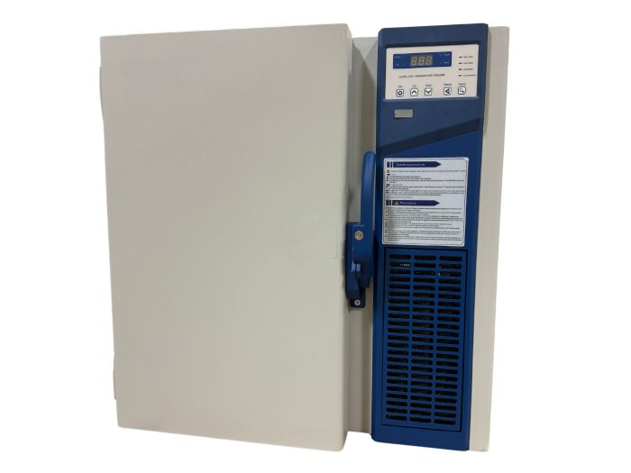   -30°C to 200°C 7L Compact Recirculating Chiller Refurb 220V 2020